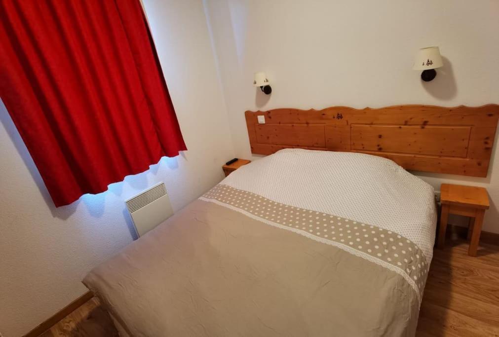 פוי-סן-ונסן Chalet 4 Pers. Piscine Et Literie Toute Neuve. מראה חיצוני תמונה